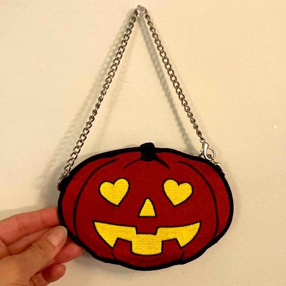 Harvey’s Jack o lantern pumpkin coin purse wristlet. Limited edition !!!
